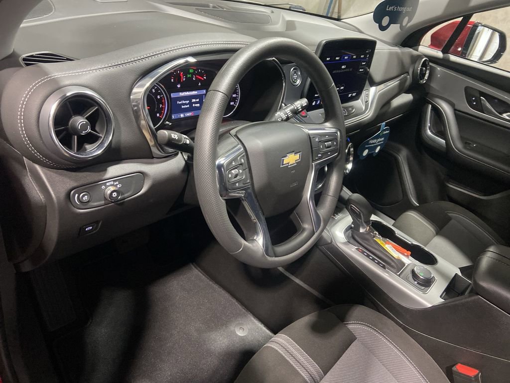 Used 2024 Chevrolet Blazer LT w/ Convenience Package image 10