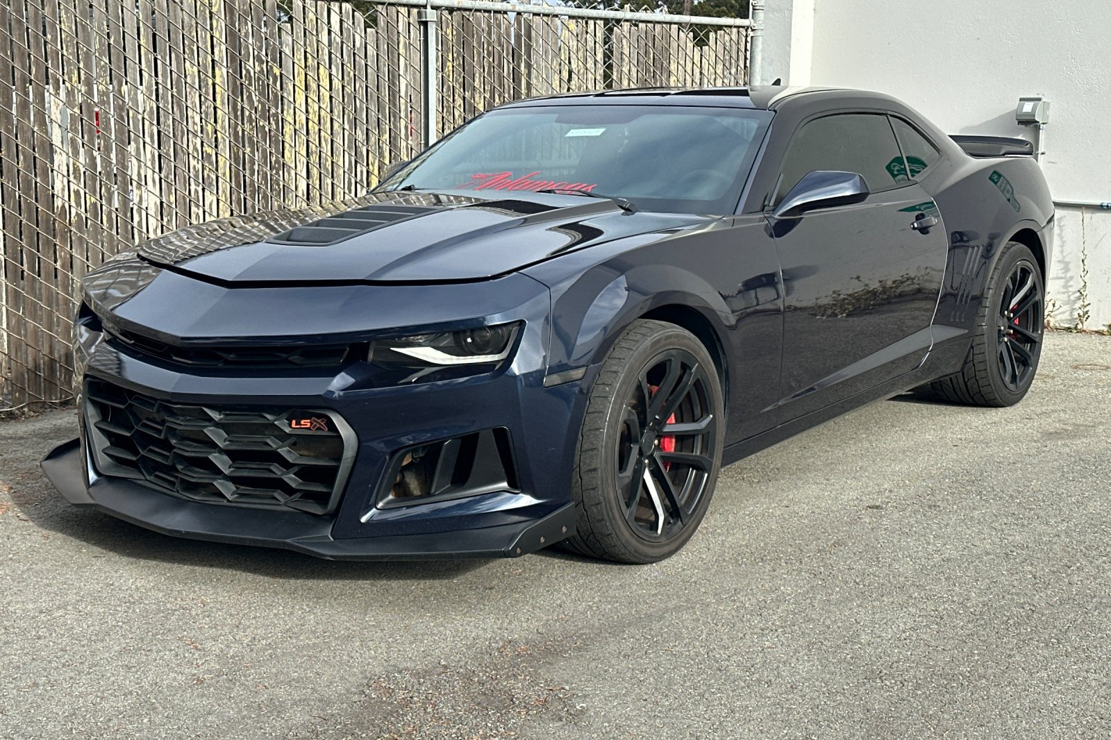 Used 2015 Chevrolet Camaro SS w/ SS Performance Package RWD image 2