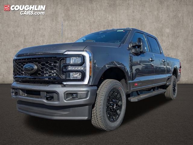 New 2026 Ford F250 Lariat w/ Black Appearance Package image 4