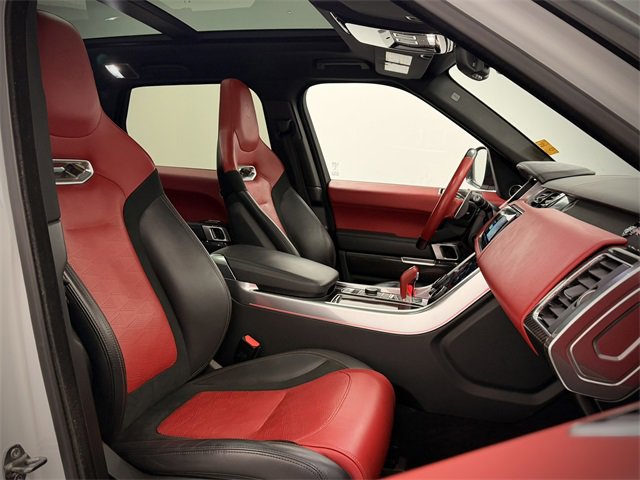 Used 2022 Land Rover Range Rover Sport SVR image 18