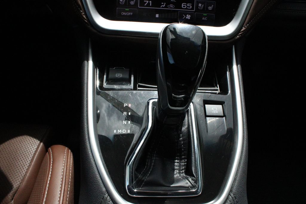 Used 2021 Subaru Outback Touring XT AWD/4WD image 44