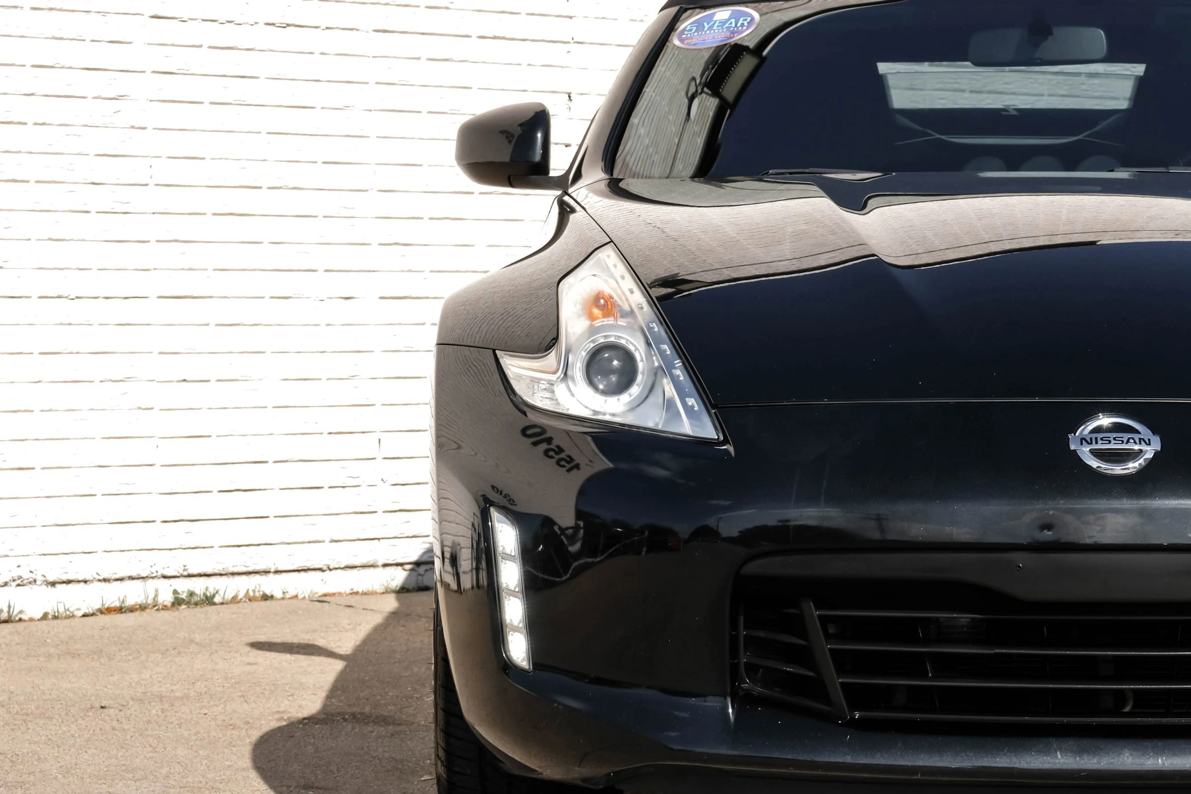 Used 2014 Nissan 370Z Roadster image 35