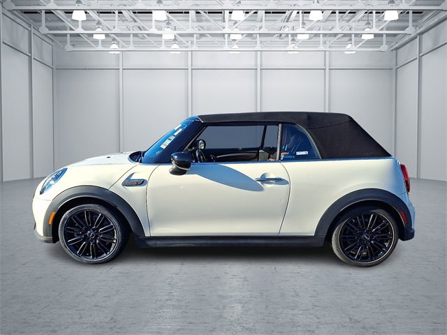 Certified 2023 MINI Cooper S w/ Signature Upholstery Package image 7