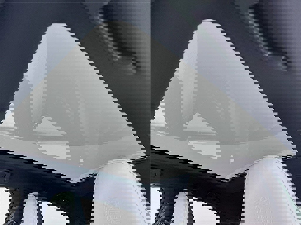 New 2026 Porsche Cayenne S image 25