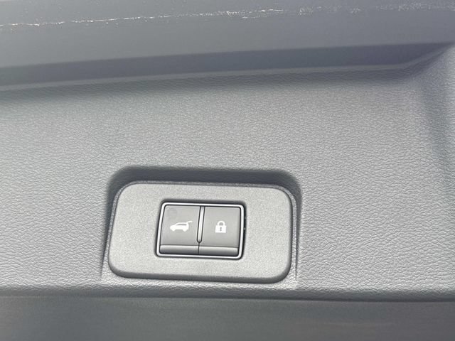 New 2026 Nissan Rogue Platinum image 14