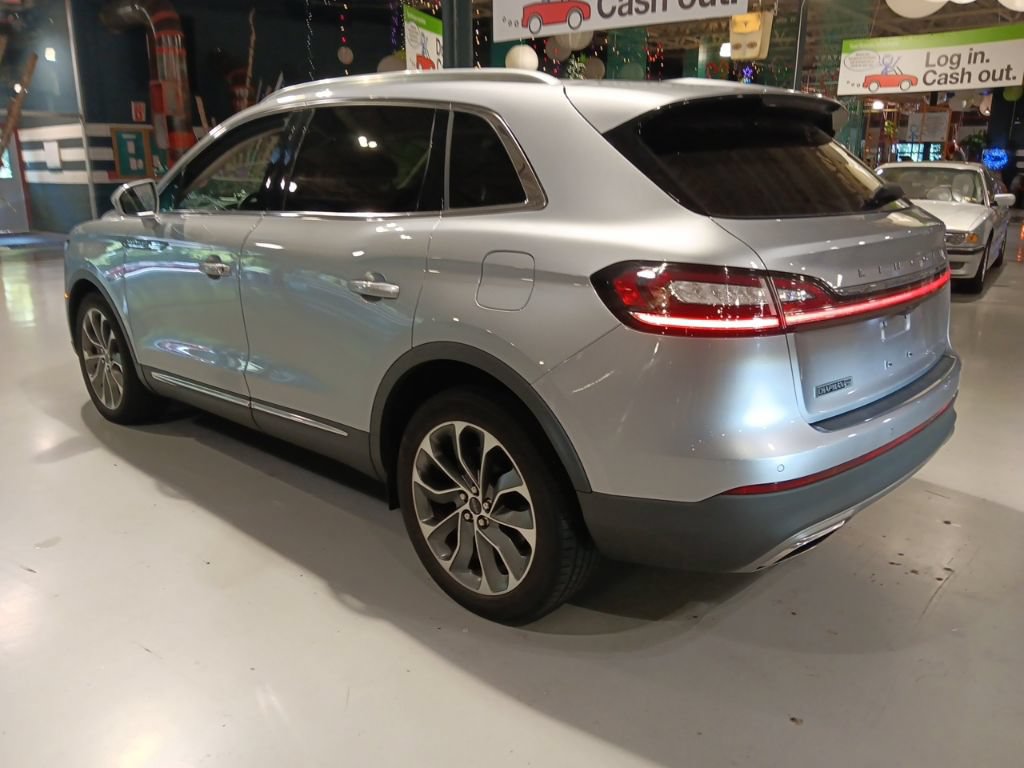 Used 2023 Lincoln Nautilus Reserve AWD/4WD image 15
