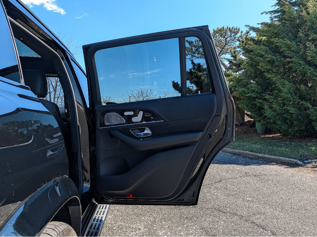 Used 2021 Mercedes-Benz GLS 63 AMG 4MATIC image 13