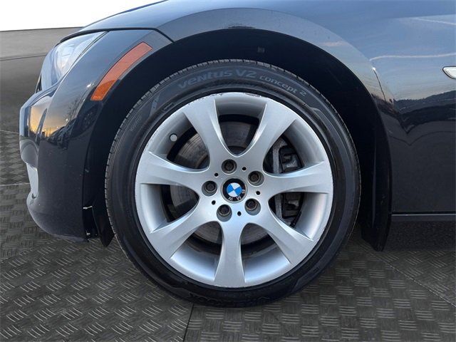 Used 2008 BMW 335i Convertible image 13