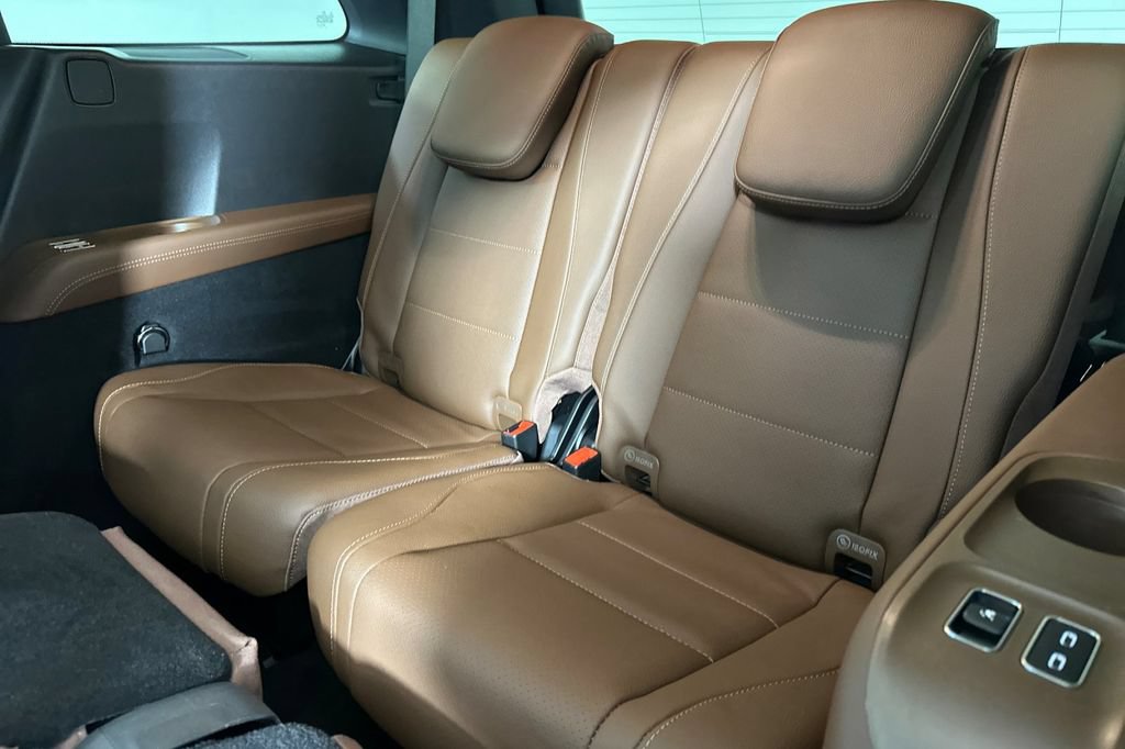 Certified 2026 Mercedes-Benz GLS 450 4MATIC image 19
