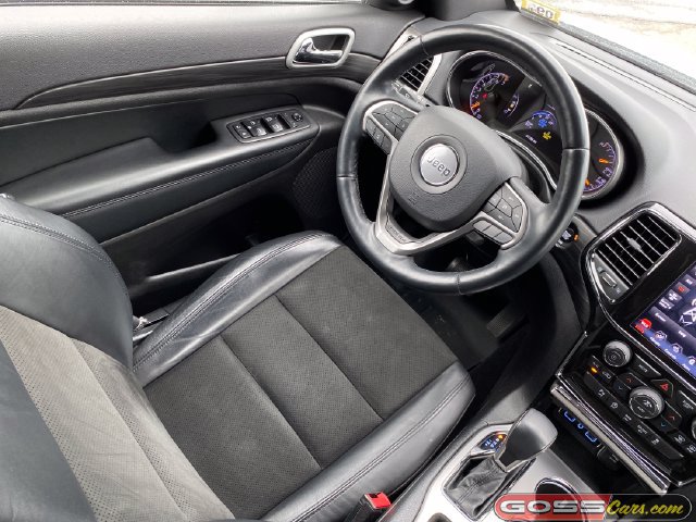 Certified 2021 Jeep Grand Cherokee Laredo X AWD/4WD image 20