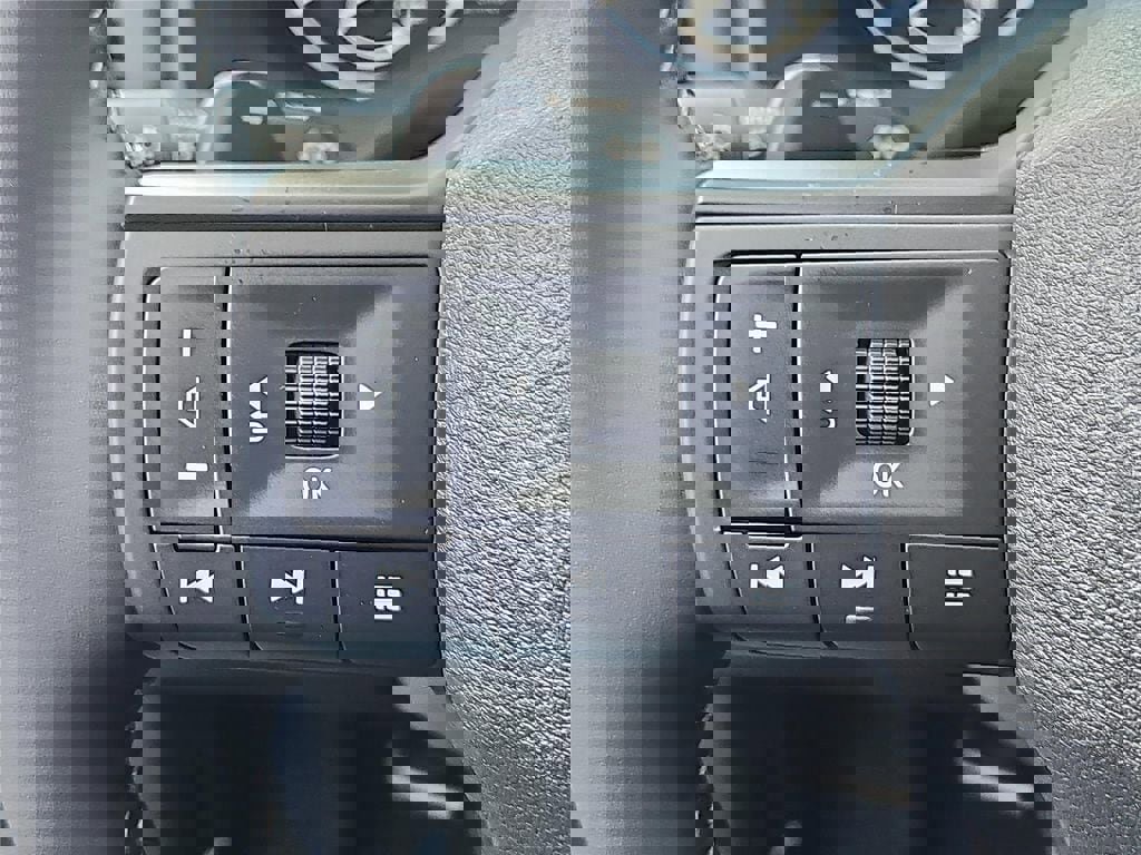 New 2026 Nissan Rogue SV image 12