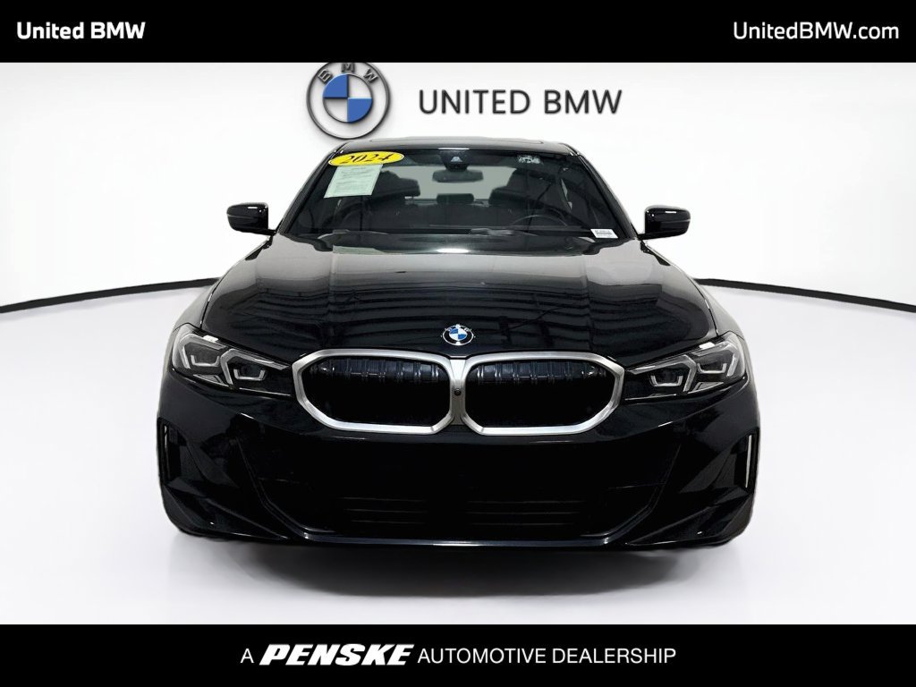 Certified 2024 BMW 330i Sedan RWD image 2