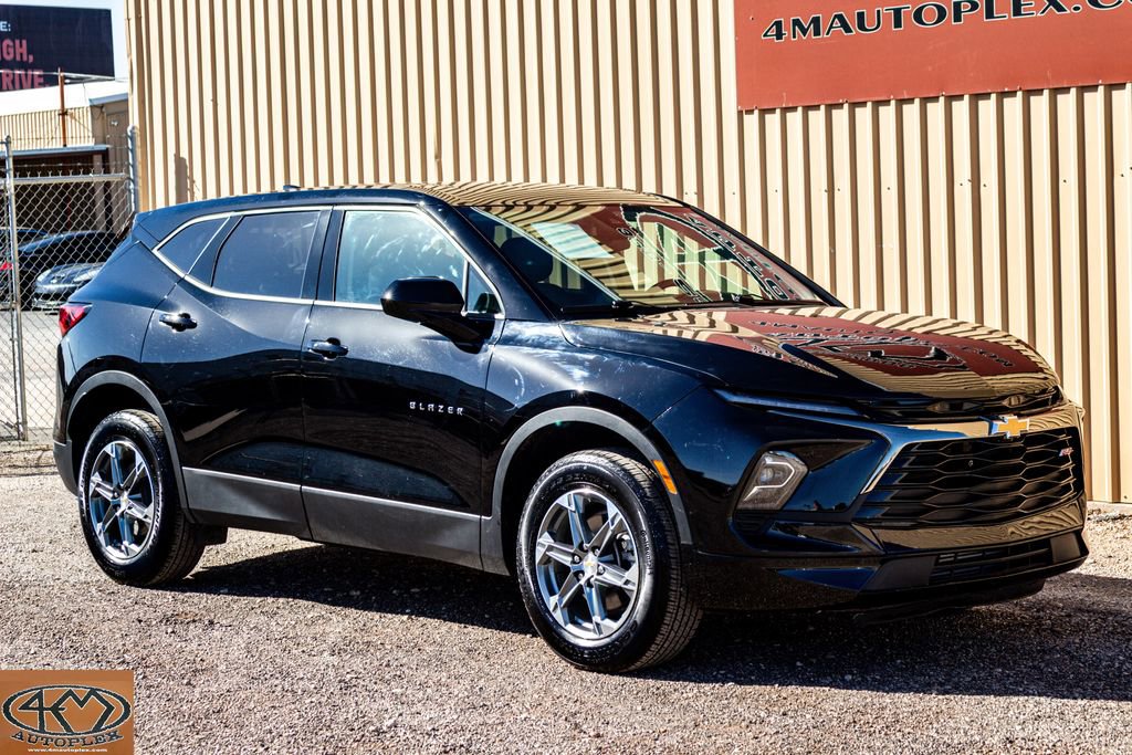 Used 2025 Chevrolet Blazer LT
