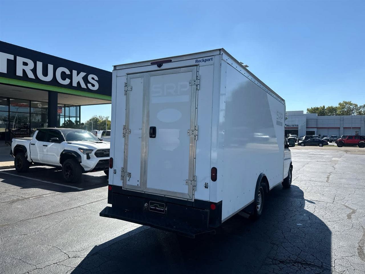 Used 2021 Chevrolet Express 3500 w/ Power Convenience Package RWD image 9