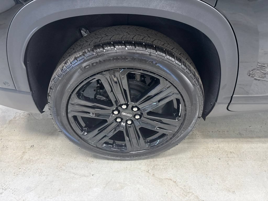New 2027 GMC Acadia Elevation w/ Super Cruise Package AWD/4WD image 3