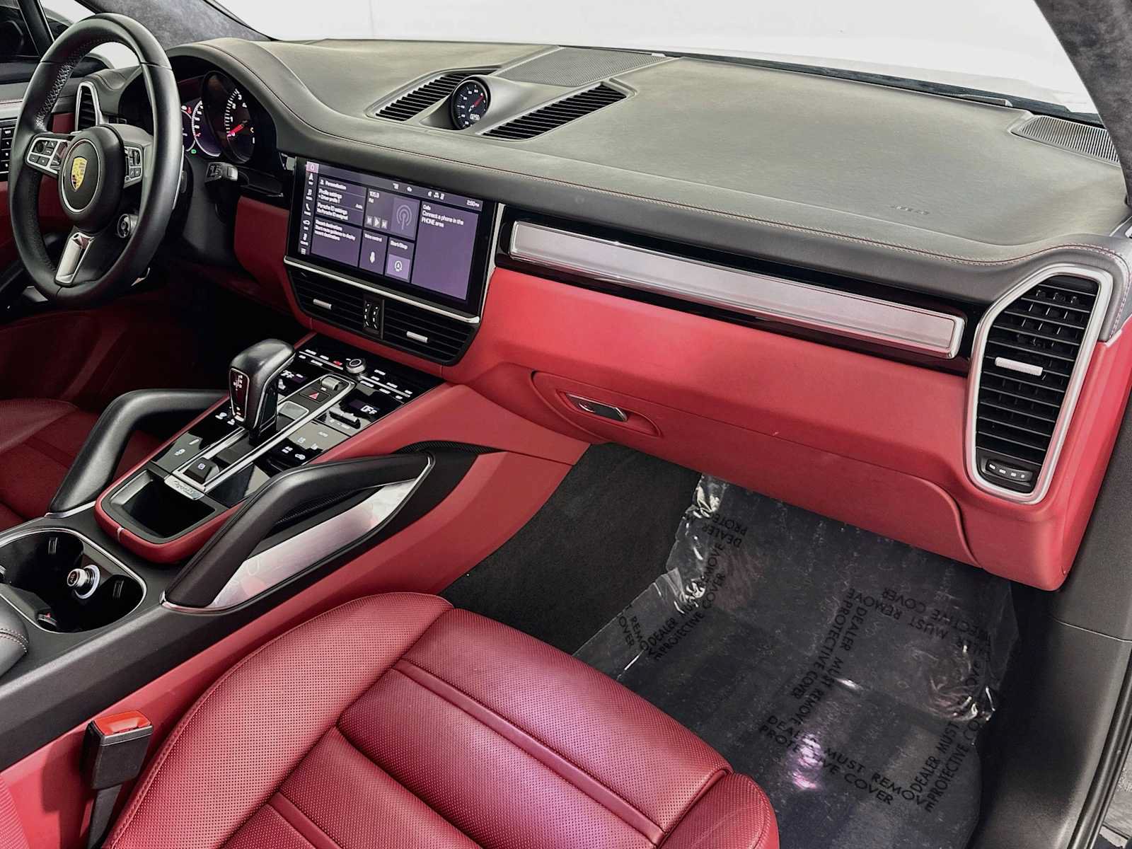 Certified 2021 Porsche Cayenne Turbo AWD/4WD image 30