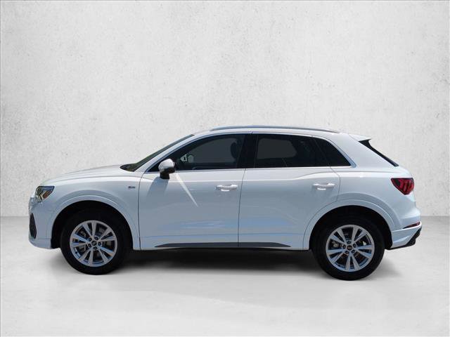 Used 2025 Audi Q3 2.0T Premium AWD/4WD image 17