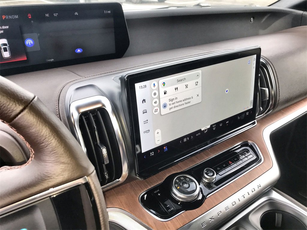 New 2025 Ford Expedition Max King Ranch image 16