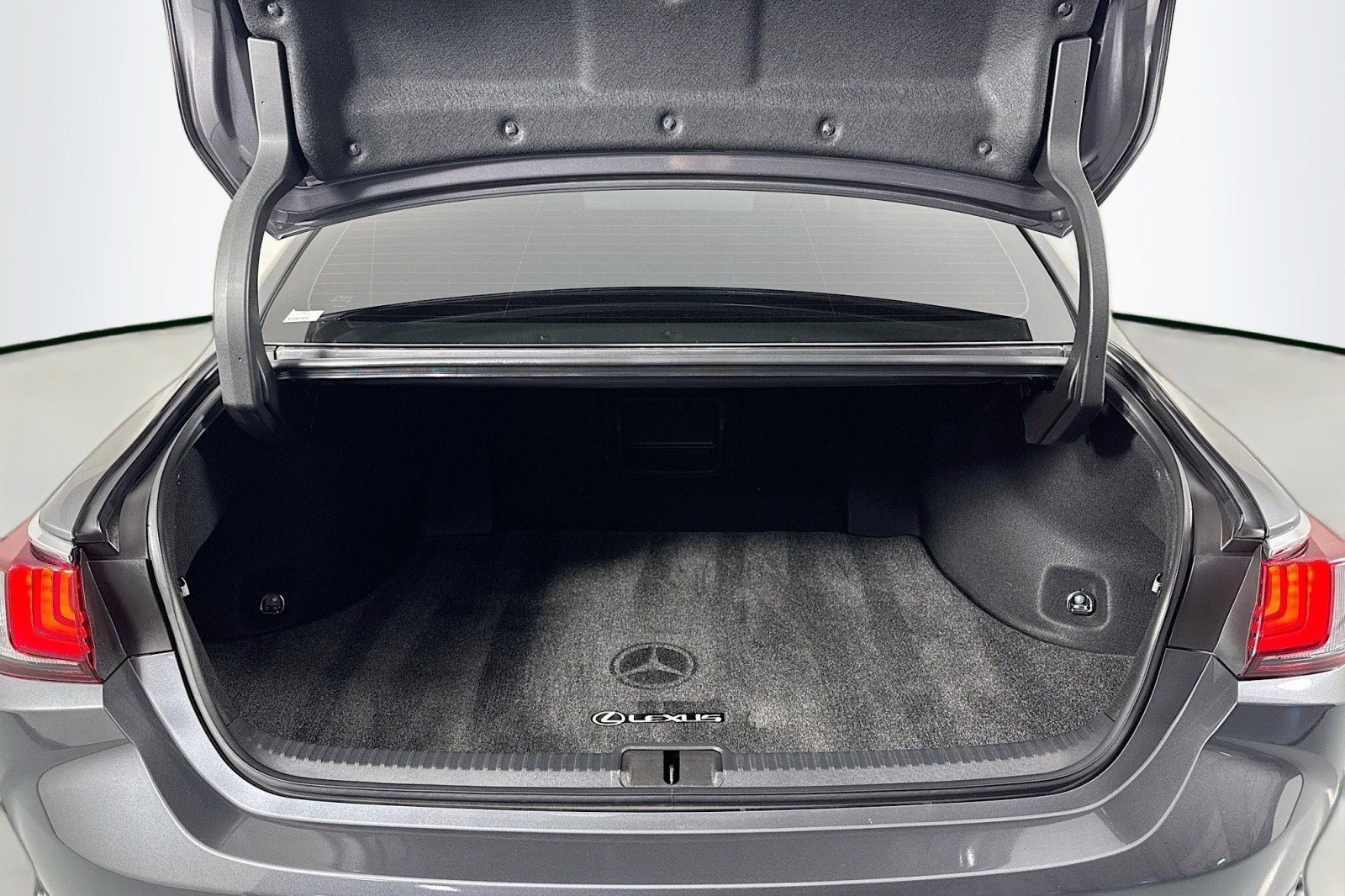 Used 2023 Lexus ES 350 image 22