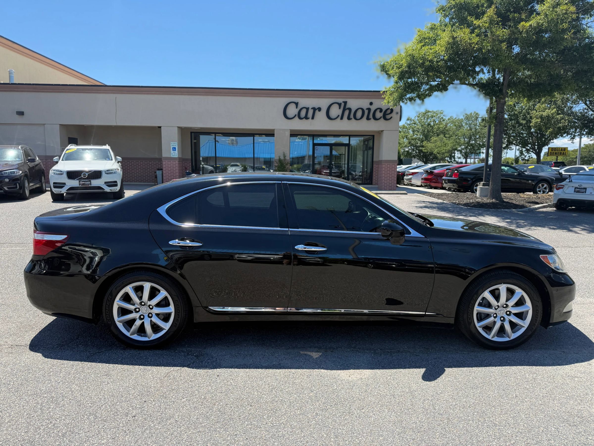 Used 2008 Lexus LS 460 RWD image 7
