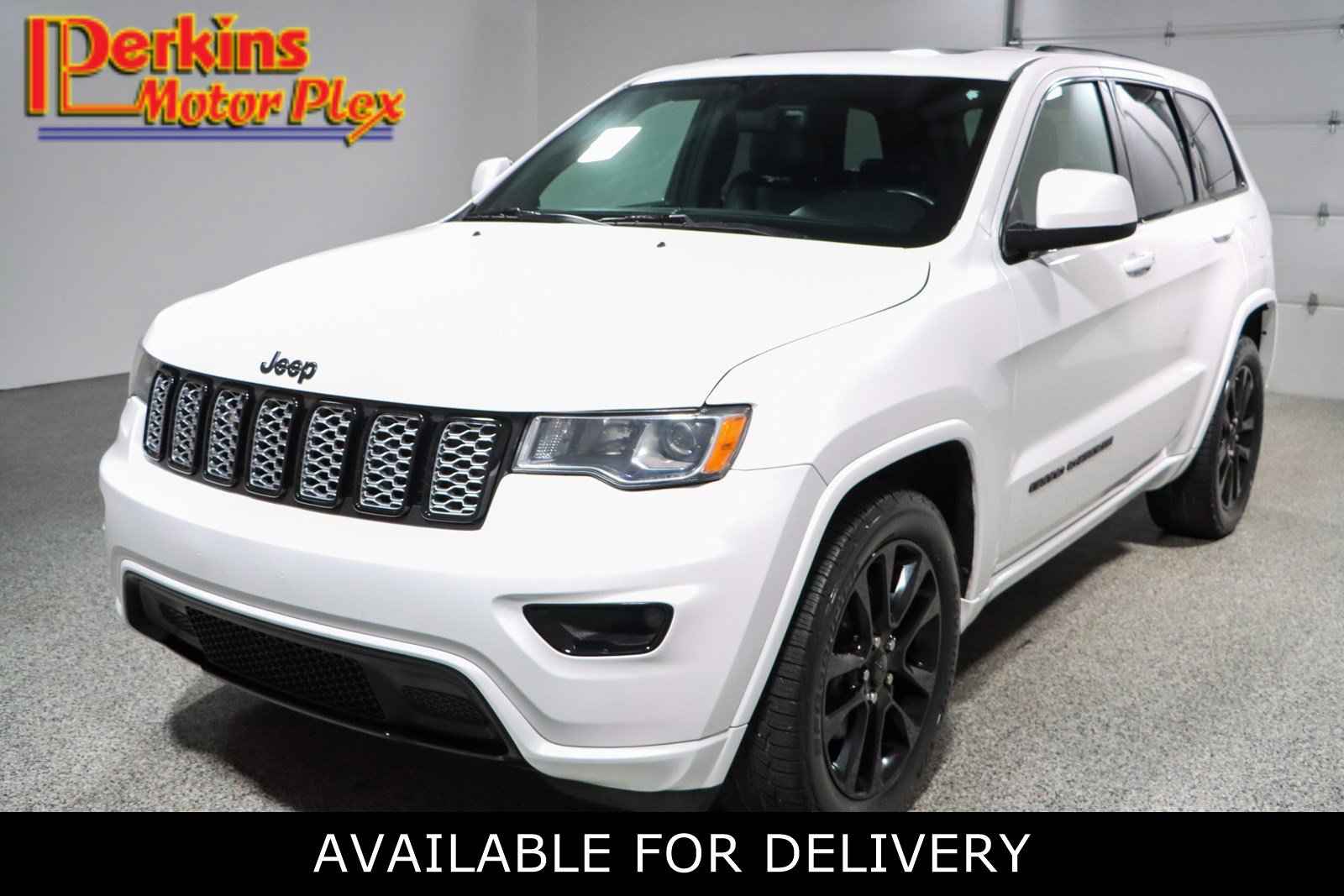 Used 2018 Jeep Grand Cherokee Altitude