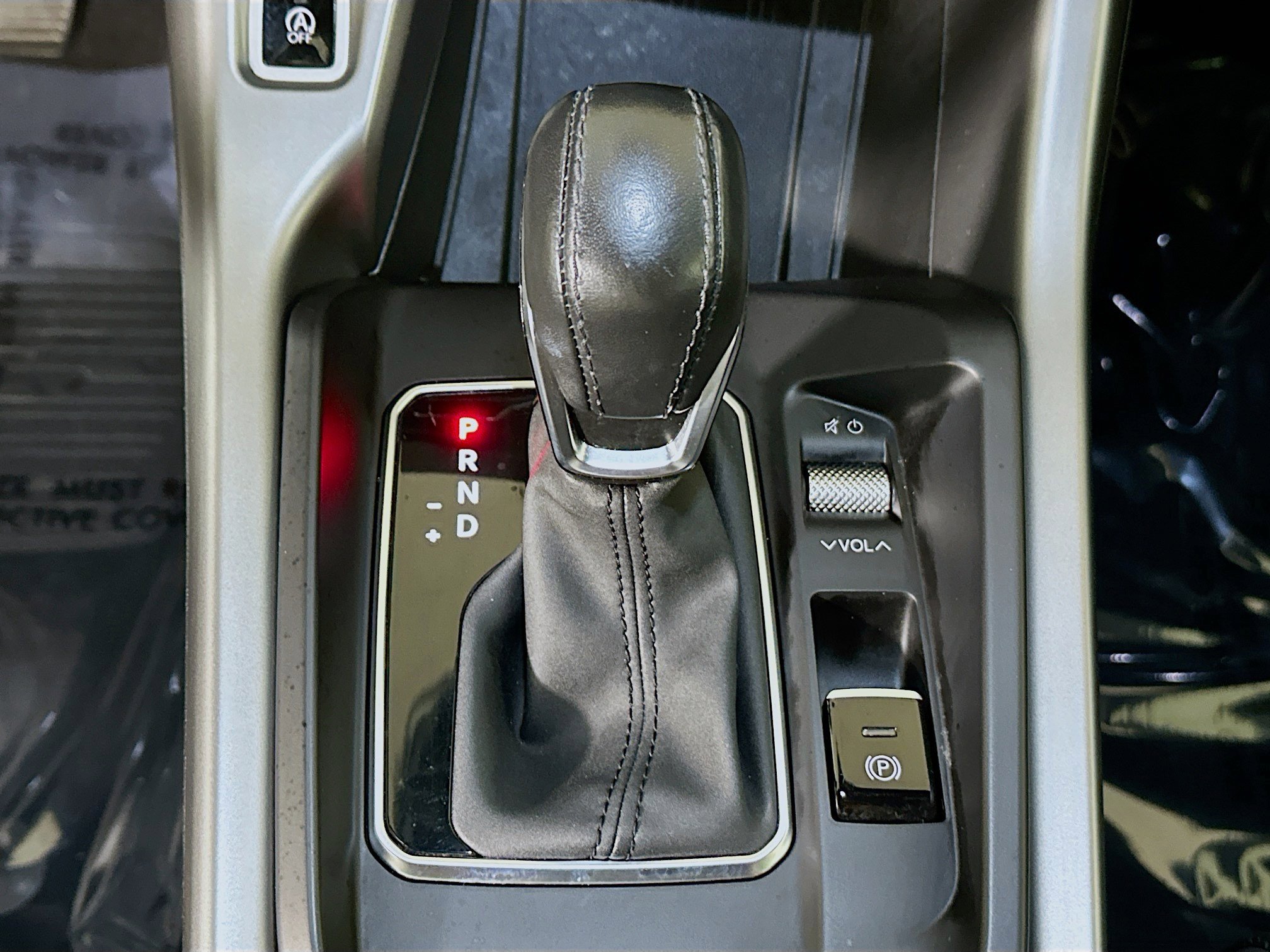Used 2024 Dodge Hornet GT AWD/4WD image 21