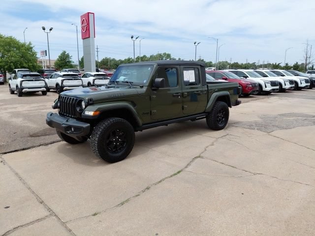 Used 2023 Jeep Gladiator Sport AWD/4WD image 8
