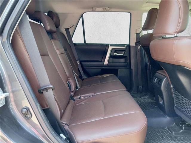 Used 2020 Toyota 4Runner Limited AWD/4WD image 13