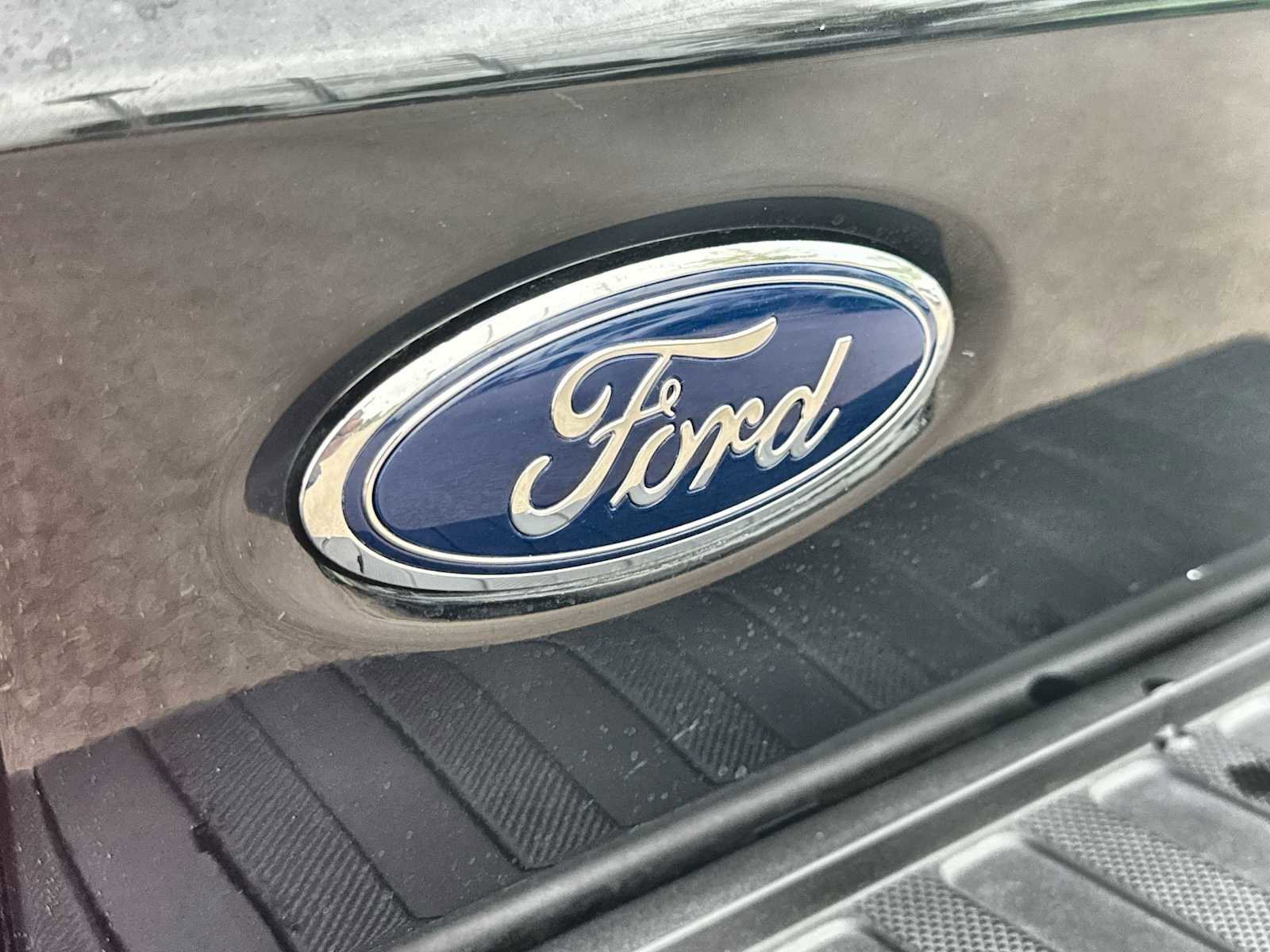 Used 2024 Ford F350 Platinum w/ Snow Plow Prep Package image 16