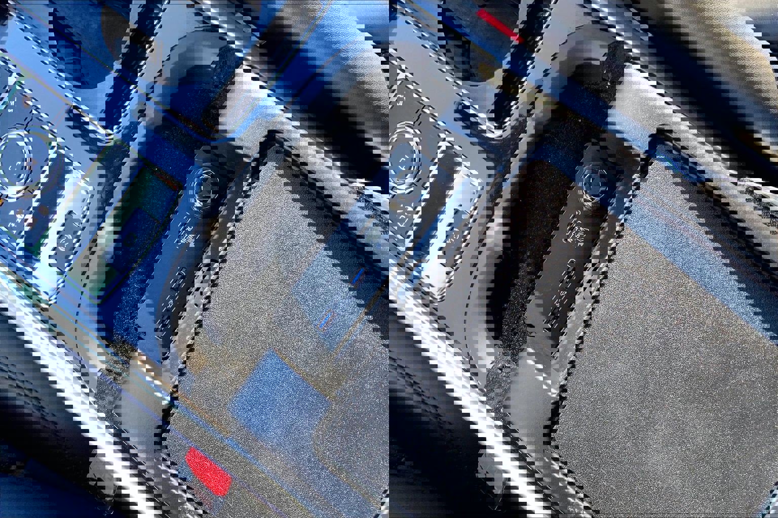 Certified 2022 Land Rover Range Rover Sport HSE Silver Edition AWD/4WD image 34