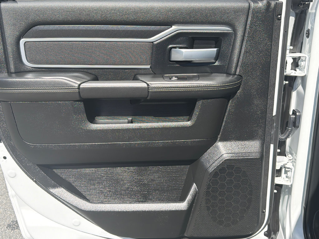Used 2025 RAM 2500 Big Horn AWD/4WD image 21