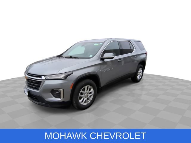Used 2024 Chevrolet Traverse LS w/ Safety Package AWD/4WD image 4