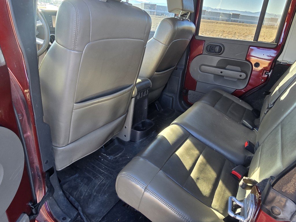 Used 2010 Jeep Wrangler Unlimited Sahara w/ Mopar Chrome Edition Group image 14