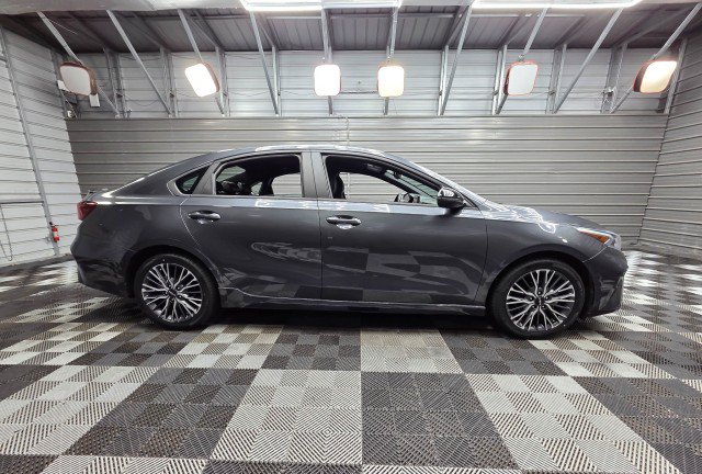 Used 2023 Kia Forte GT-Line FWD image 10