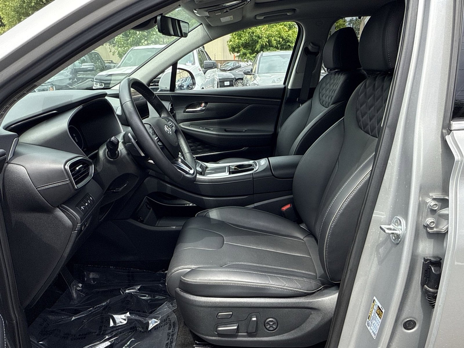 Used 2022 Hyundai Santa Fe Limited AWD/4WD image 13