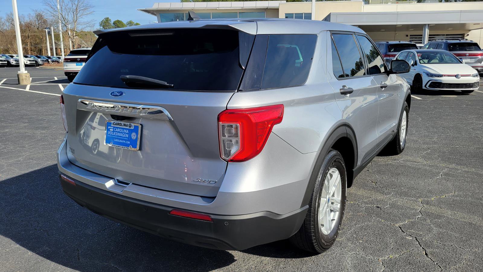 Used 2022 Ford Explorer 4WD image 3