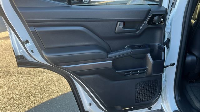 Used 2025 Toyota 4Runner TRD Off-Road Premium image 18