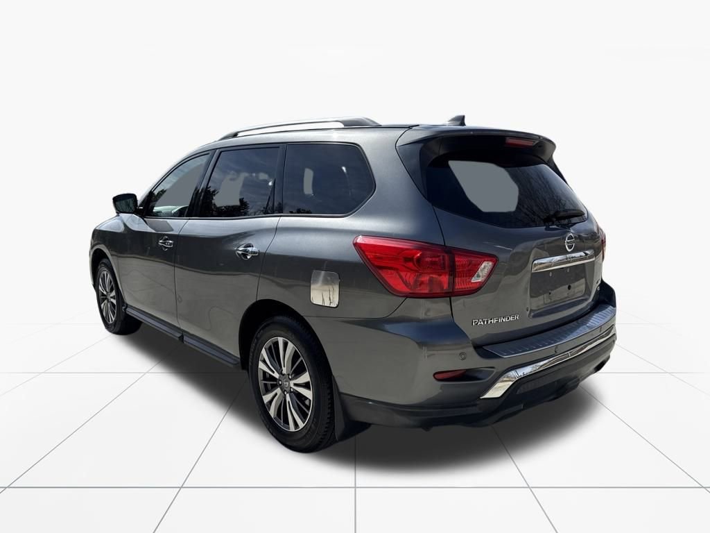 Used 2020 Nissan Pathfinder SL image 6