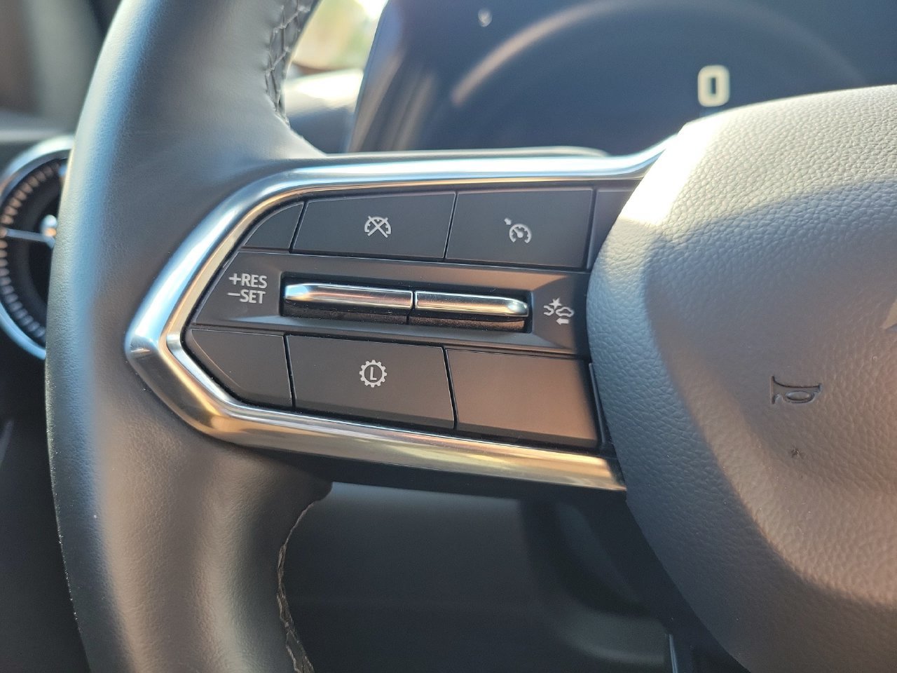 Used 2025 Chevrolet Equinox LT FWD image 17