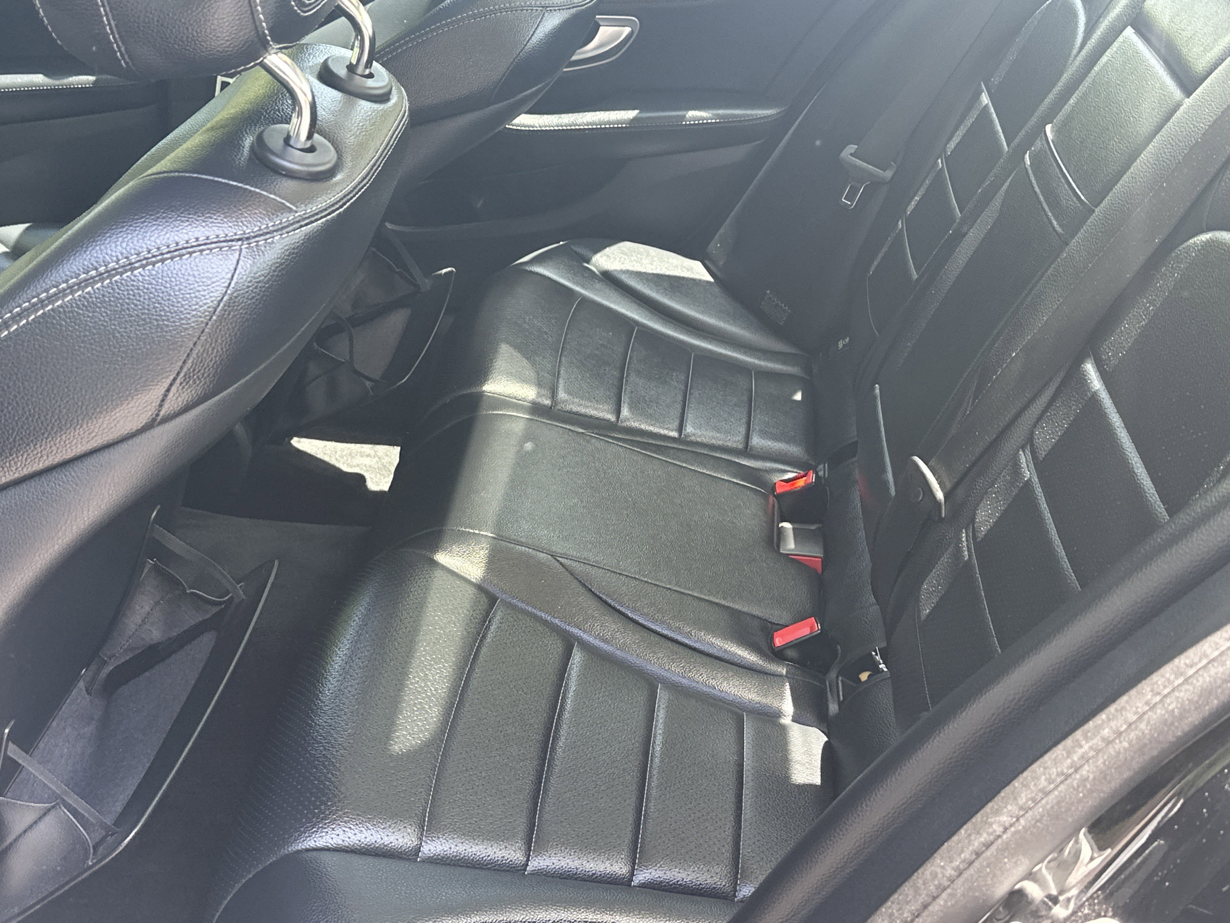Used 2015 Mercedes-Benz C 300 4MATIC Sedan image 21