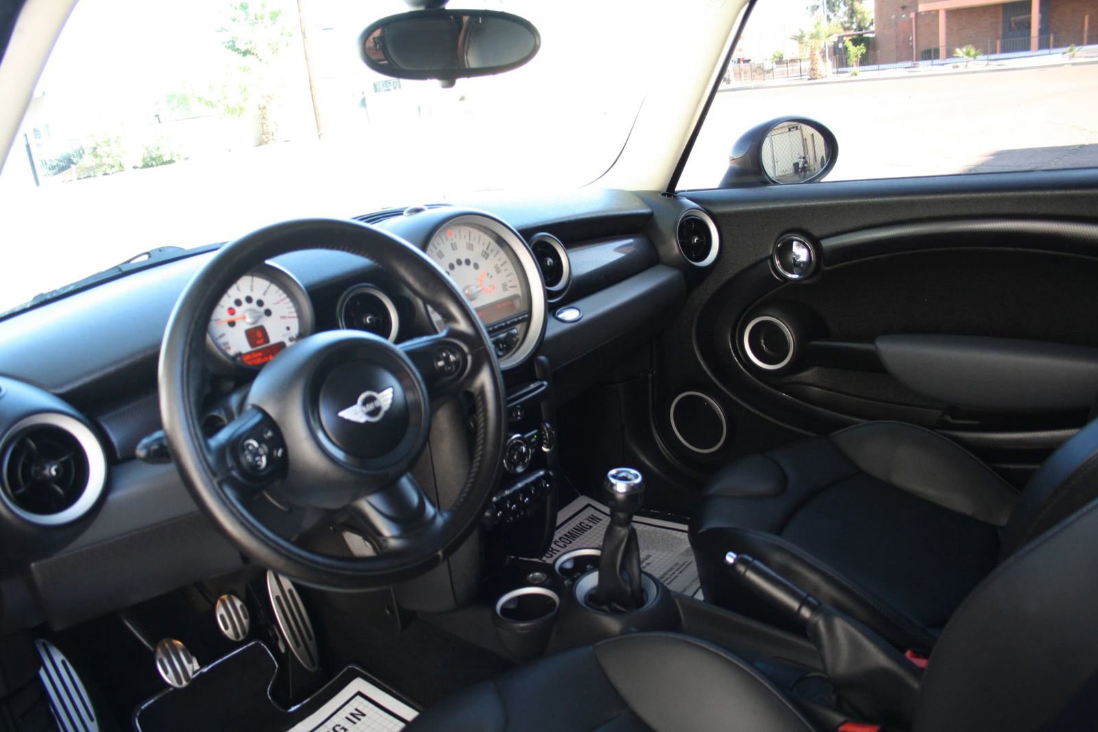 Used 2012 MINI Cooper S image 11