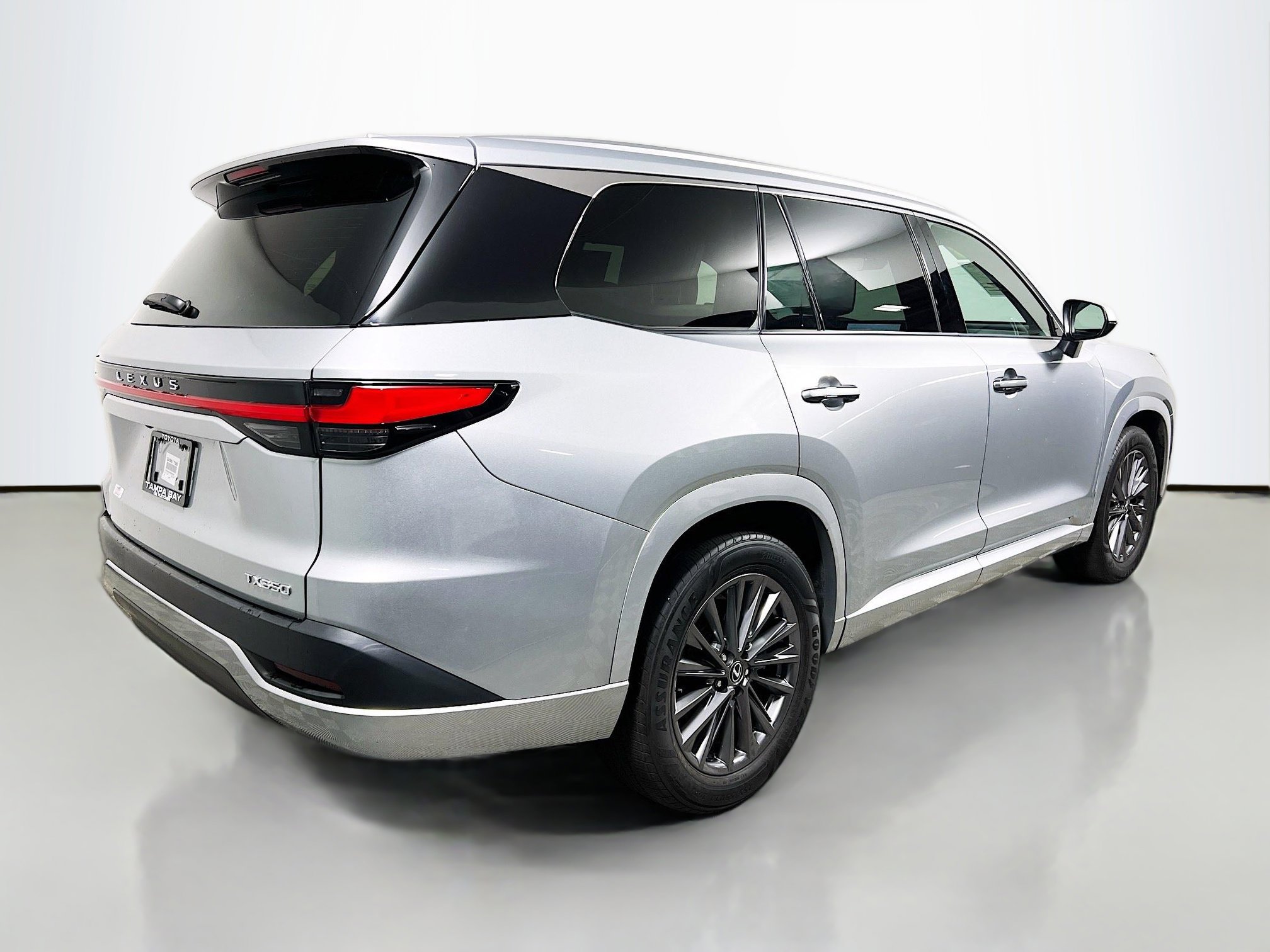 Used 2024 Lexus TX 350 FWD w/ Cold Weather Package image 4