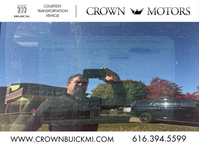 Used 2025 Buick Enclave Preferred w/ LPO, Floor Liner Package image 8