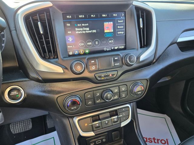 Used 2024 GMC Terrain SLT image 21