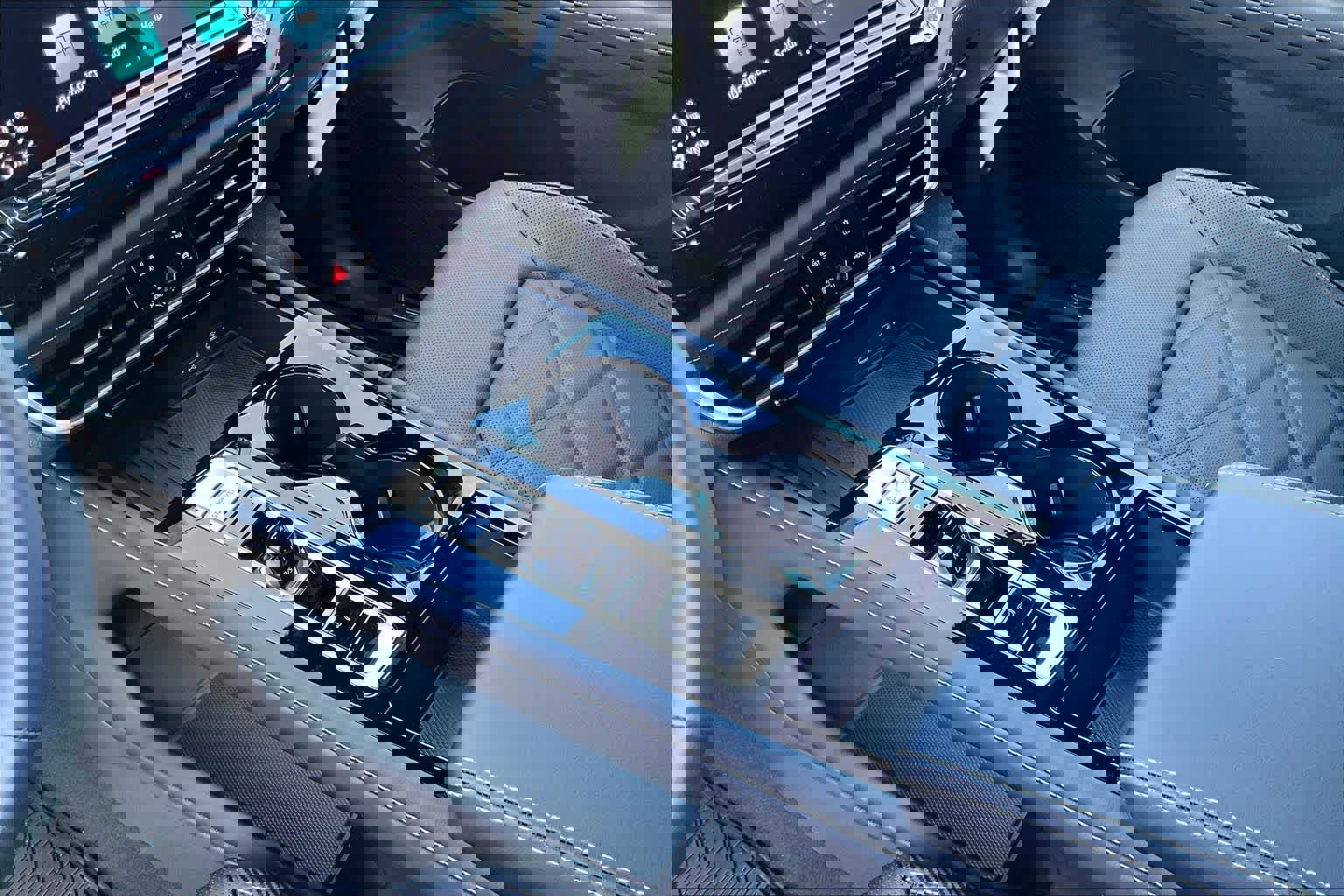 New 2026 Volkswagen Atlas Cross Sport SE image 7