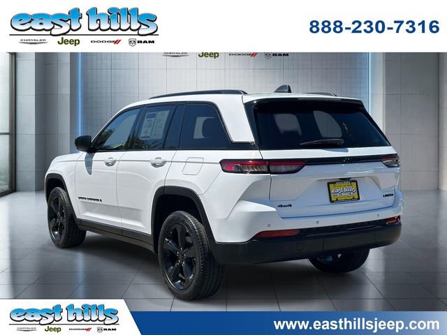 Certified 2023 Jeep Grand Cherokee Limited w/ Black Appearance Package AWD/4WD image 5