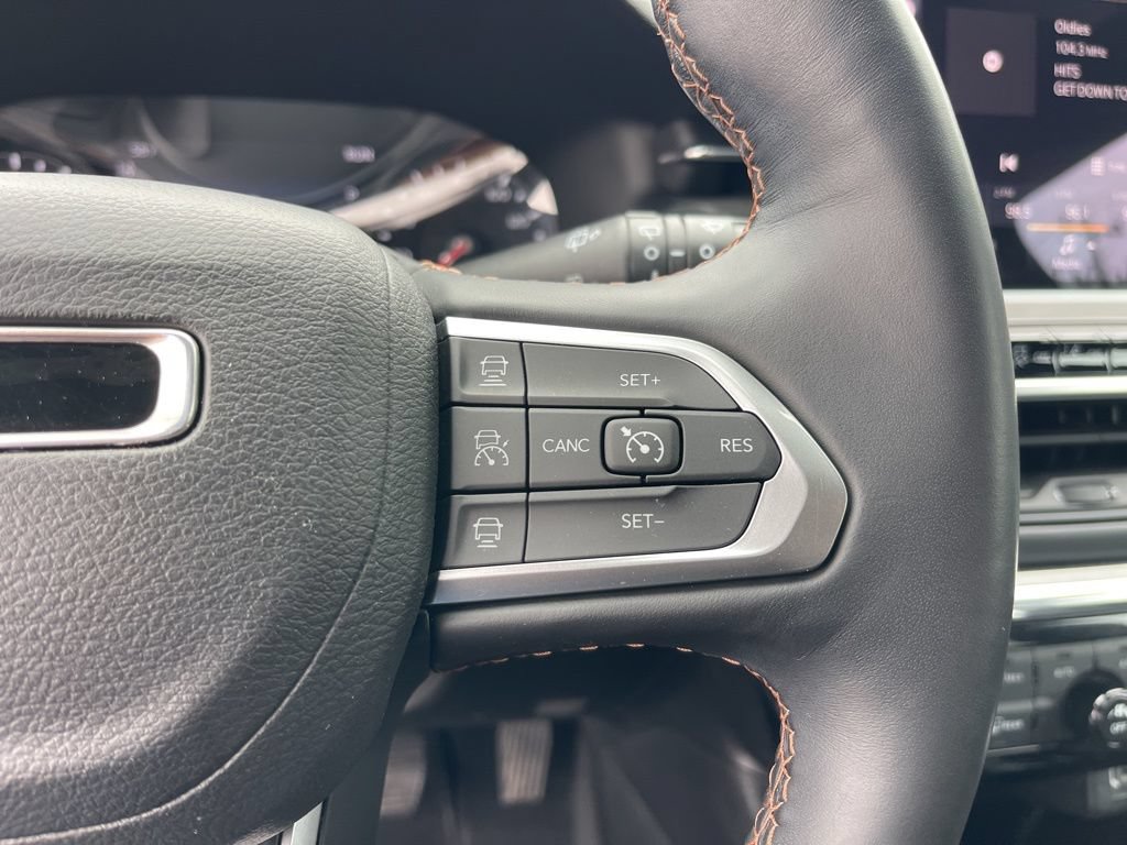 Certified 2022 Jeep Compass Limited AWD/4WD image 17