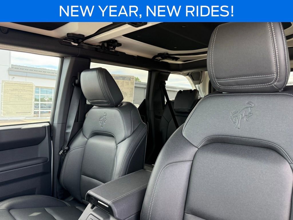 New 2025 Ford Bronco Badlands AWD/4WD image 16