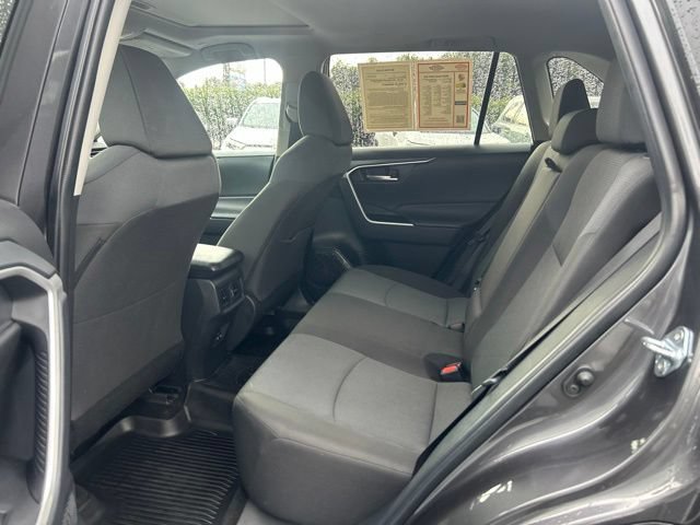 Used 2025 Toyota RAV4 XLE FWD image 16