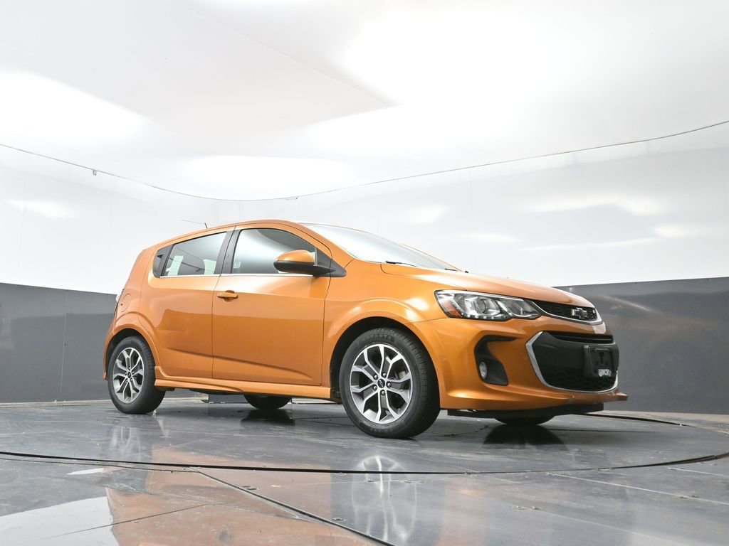 Used 2018 Chevrolet Sonic LT w/ Convenience Package image 23